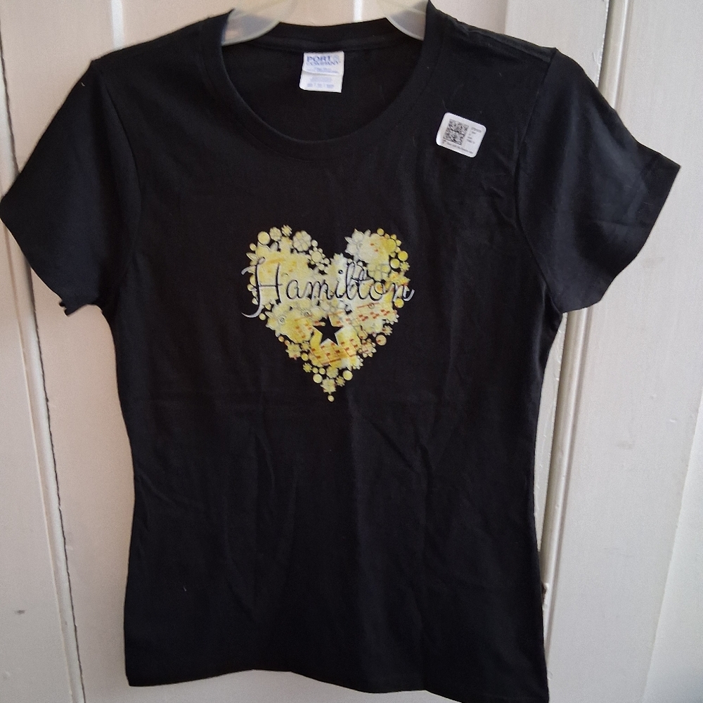 I Love Hamilton T-Shirt for Women XS BLack Background New Heart